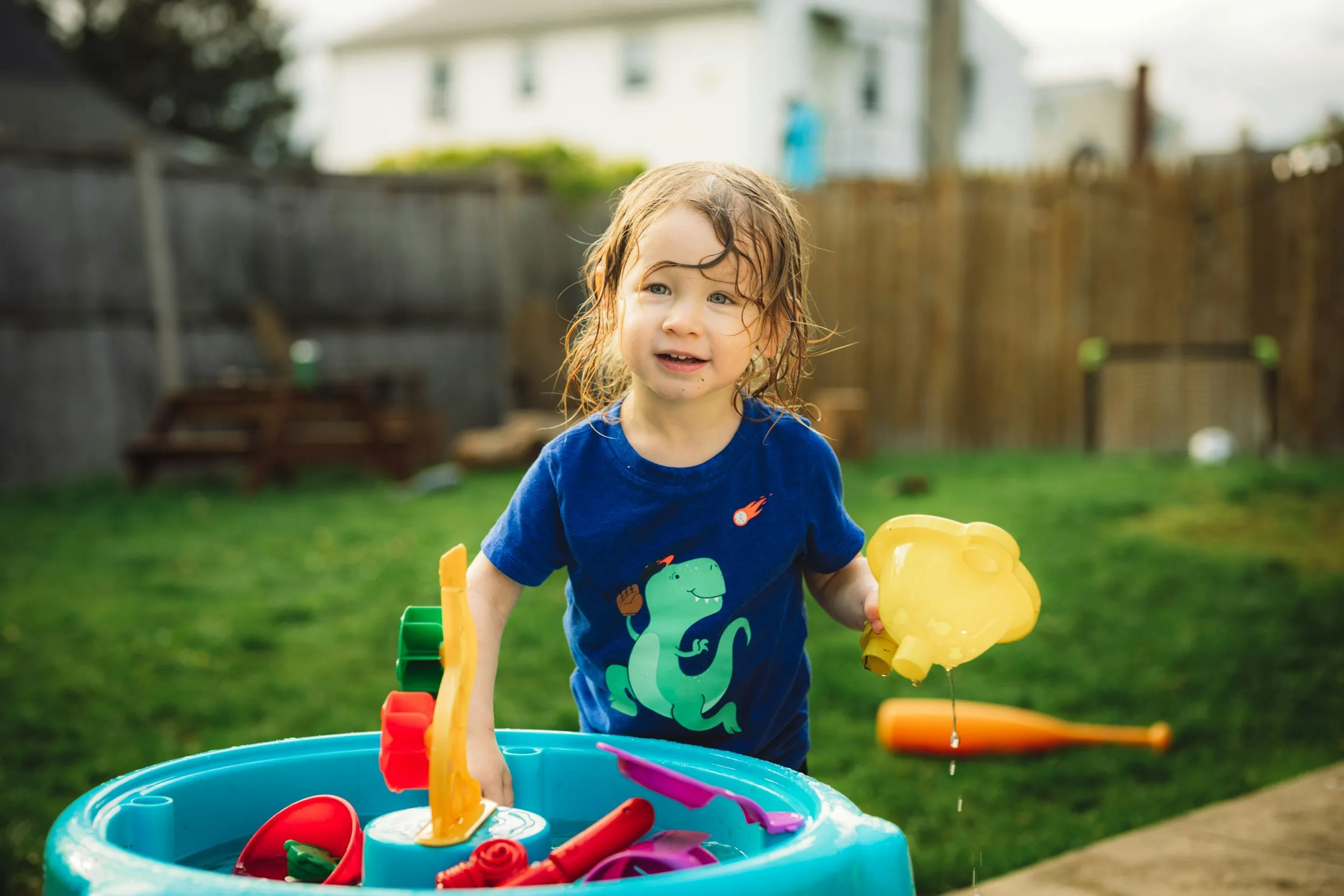 child playing image