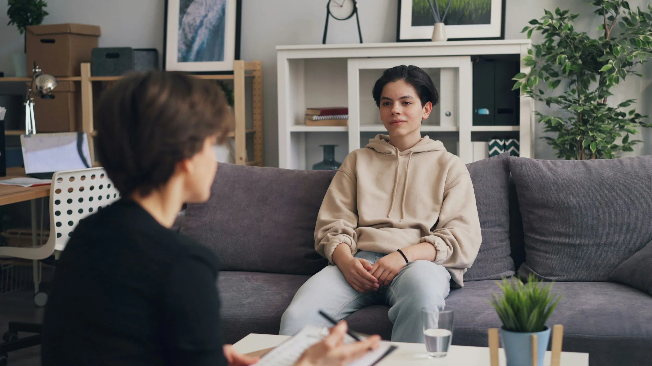1:1 talk therapy session image